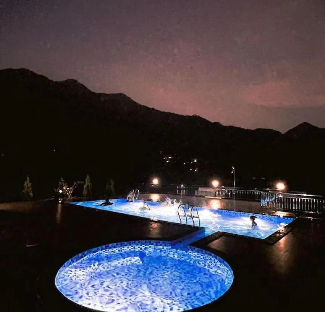 The White Bloom 3Bhk Villa Munnar